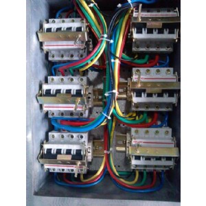 防爆控制箱的安裝及接線細節